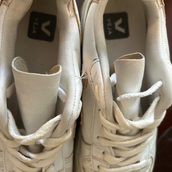 Veja V-10 size 8 - Picture 4 of 4